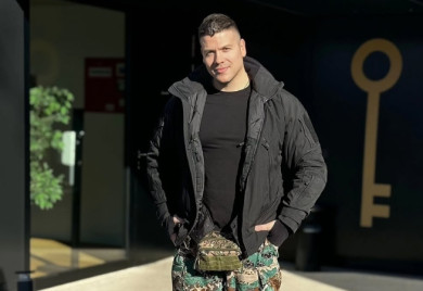 OVAKO JE SLOBA RADANOVIĆ ZARADIO PRVI HONORAR Prije javnog života pjevač je obavljao ove teške poslove