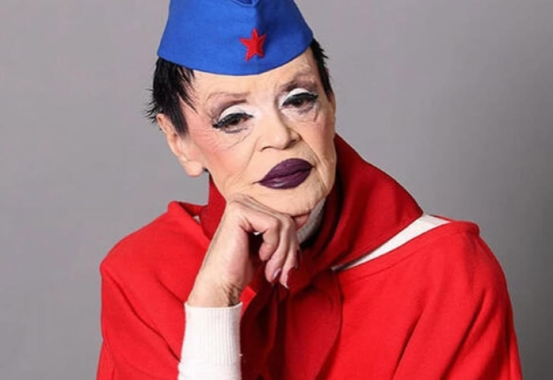 EVO KAKO RUŠKA JAKIĆ IZGLEDA BEZ TRUNKE ŠMINKE! "Dobro jutro, lutko"