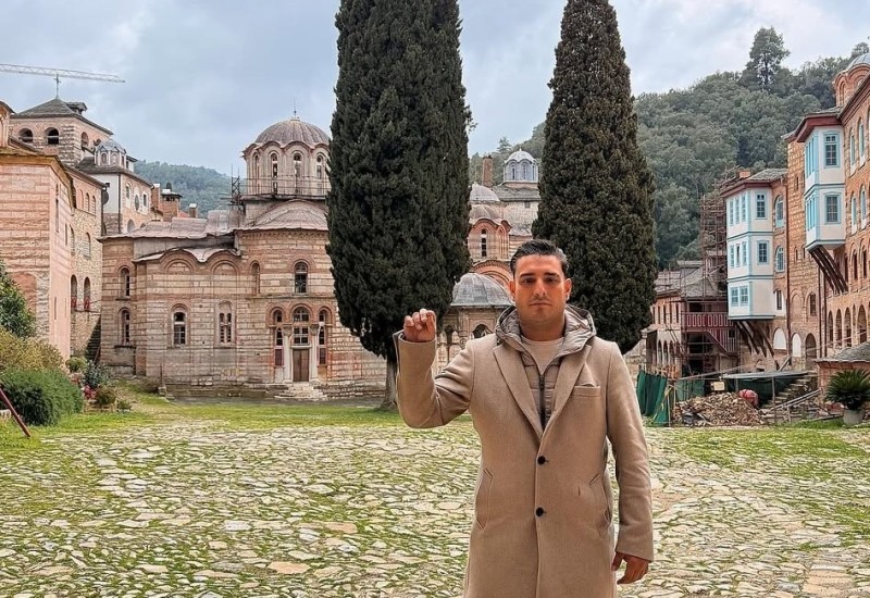 "Rođeno moje, vječna ti slava" Darko Lazić se sa Hilandara obratio pokojnom Draganu