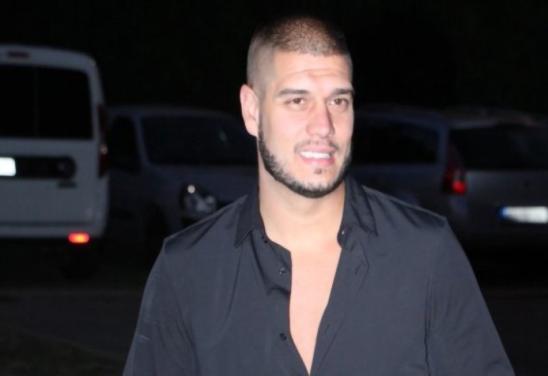 NAJLJEPŠA DO SADA: Ova ljepotica je nova djevojka Dejana Dragojevića