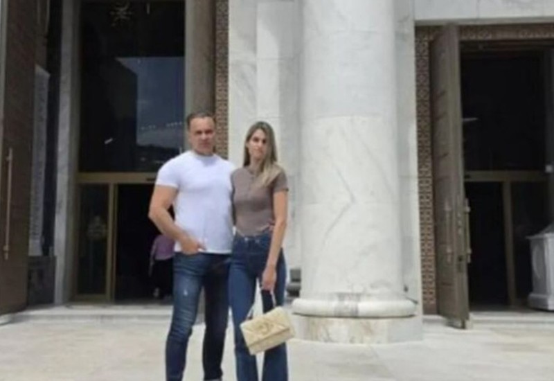 "PORODICA I LJUBAV SU TEMELJI SVEGA" Bivši dečko Jovane Jeremić sa novom djevojkom u Hramu Svetoga Save