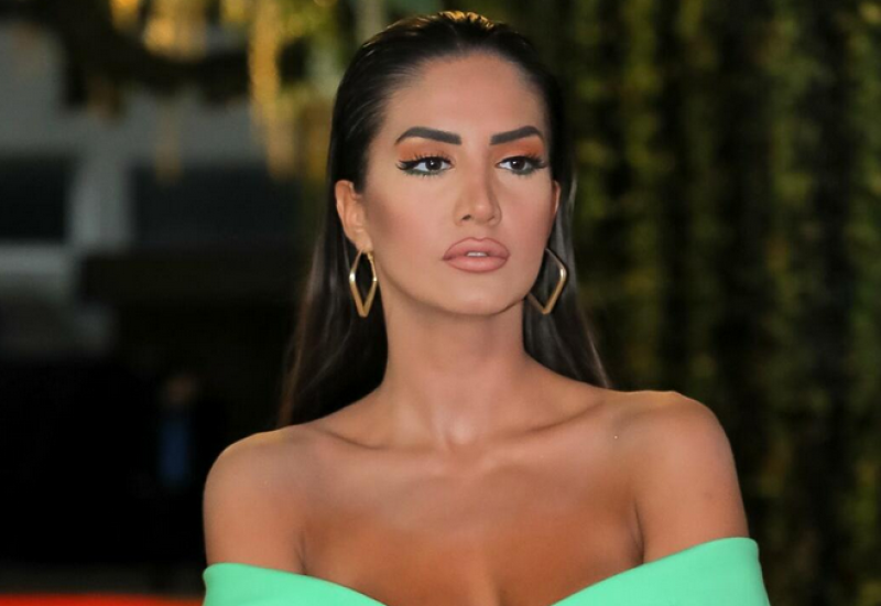 OD SRAMOTE ODLUČILI DA SE SELE: Anđelini roditelji prodaju porodičnu kuću za 390.000 eura