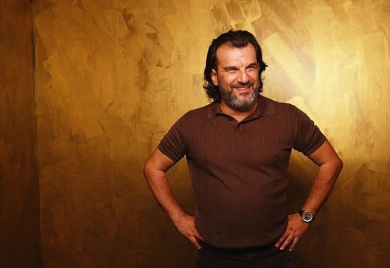 UB JE NA NOGAMA: Aca Lukas napravio spektakl za pamćenje