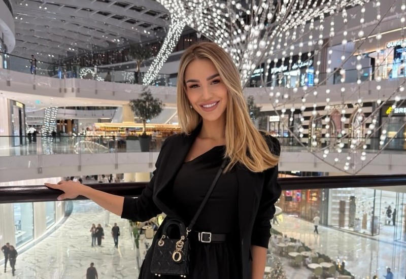 Luksuzna destinacija i dobar provod: Aleksandra Nikolić odmara u Dubaiju
