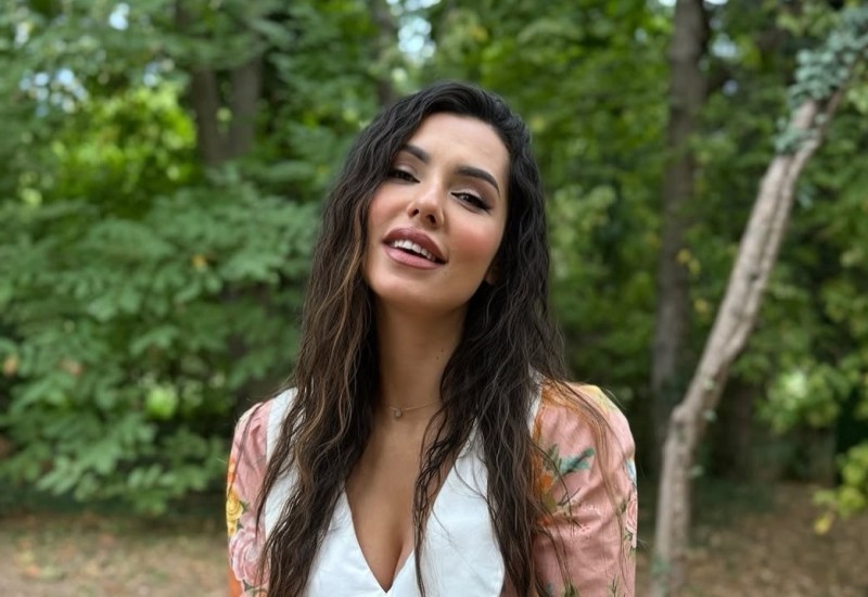 "Ne razgovaraju skoro godinu dana" Tanja Savić u svađi sa rođenom sestrom