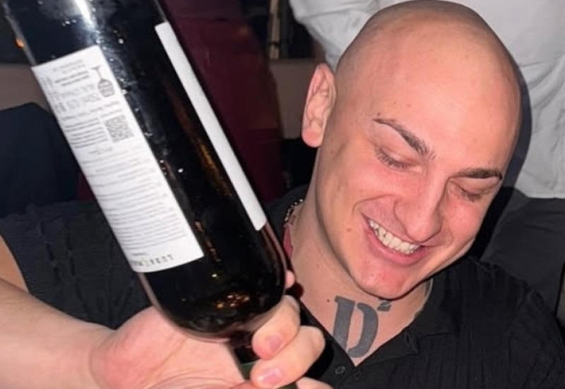 Desingerica brutalno isprozivao kolege sa estrade: "TO SU OBIČNI GLODARI"