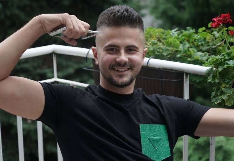 Dvije zadrugarke došle u Sarajevo da ga obiđu: Bilal Brajlović javno sa bivšom!