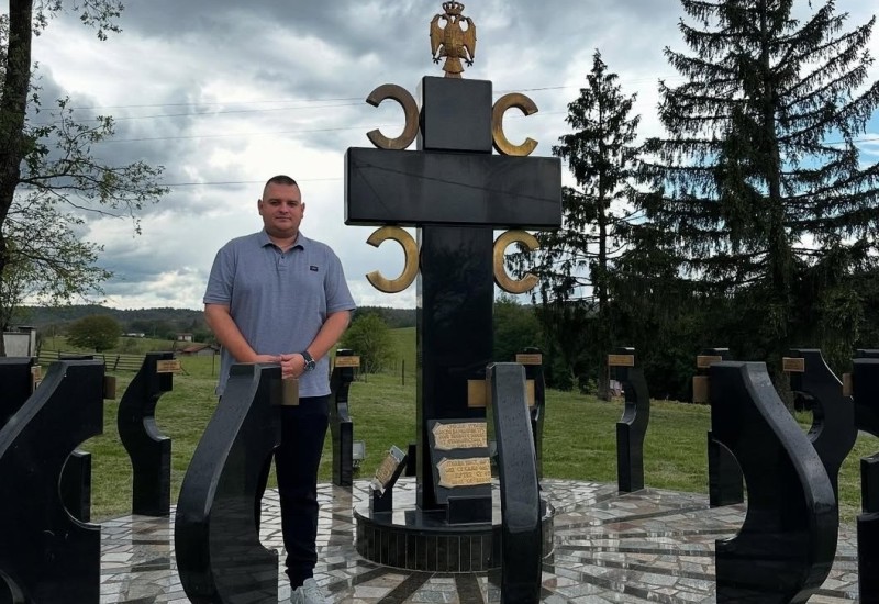 David Bilbija na djedovom grobu: Izdajnički i brutalno su ga usmrtili, ali njegova žrtva nije bila uzaludna!
