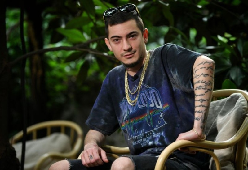 Pjeva o ženama, a voli muškarce! Reper Mili isprozivao Devita: Čuo sam sa kojim kolegom si bio intiman u Cirihu!