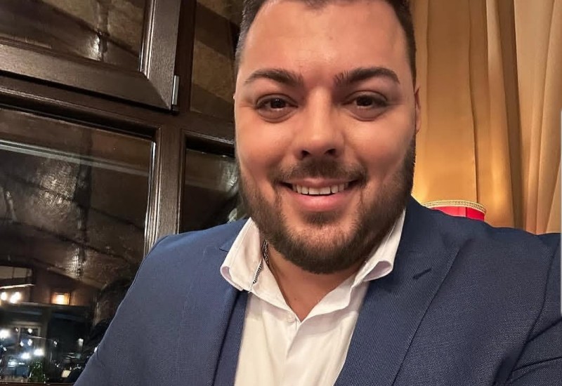 "Dobro je, hvala Bogu" Sloba Vasić danas napušta psihijatrijsku ustanovu