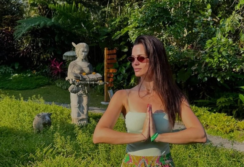 "SVEŠTENIK NA BALIJU MI JE ČISTIO KARMU" Milica Pavlović otkrila detalje spiritualnog putovanja