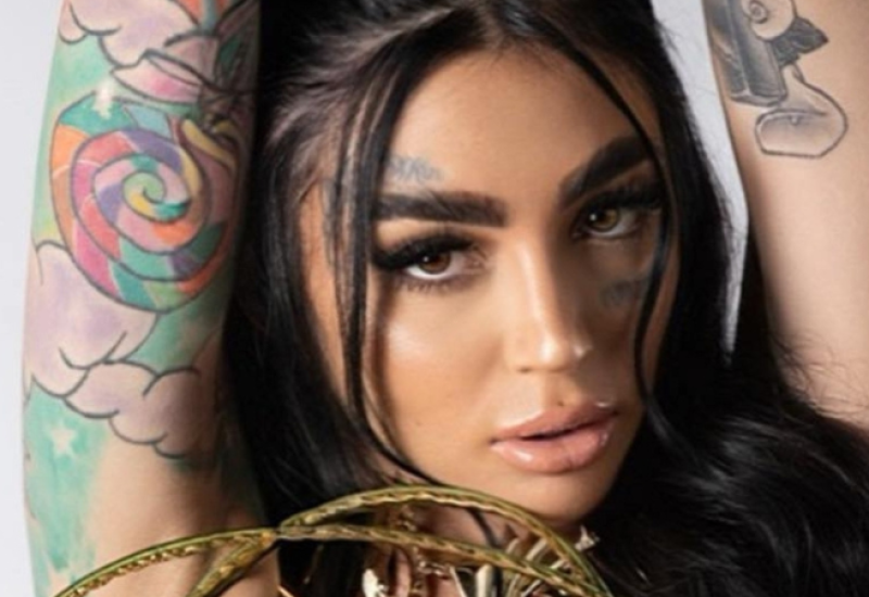 Izdahnula na bolničkom krevetu: Influenserka preminula nakon tri plastične operacije