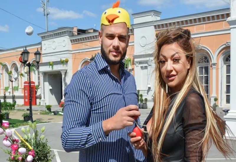 Đedović potkačio Sandru Rešić i Dejana Dragojevića preko njenog novog hita