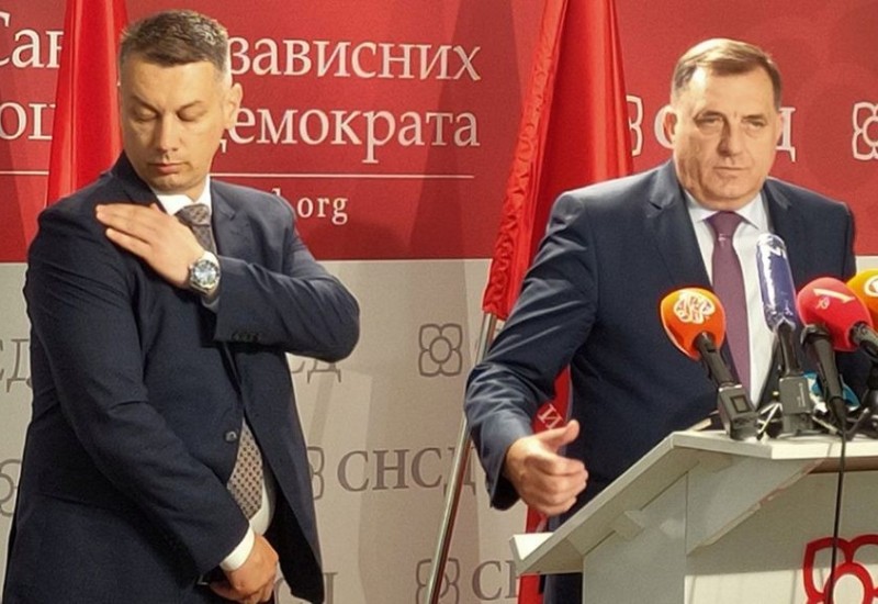 Nešić zabio nož u leđa Dodiku